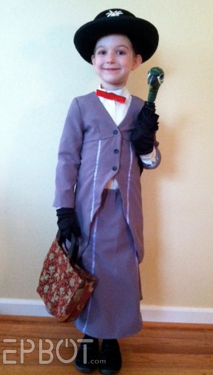 Mary poppins costume homemade A key part of the costume is Mary Poppins red bow tie but it doesn’t have to be a tie specifically, tied ribbon or a DIY bow will work just as well. A vintage white victorian ruffle button up blouse should work just nicely. Modcloth. Knee length to ankle length black skirts are required.